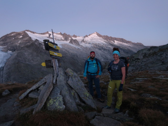 Stefan und Romana zwischen K&uuml;rsingerh&uuml;tte und Obersulzbachkees (12. Sept.)