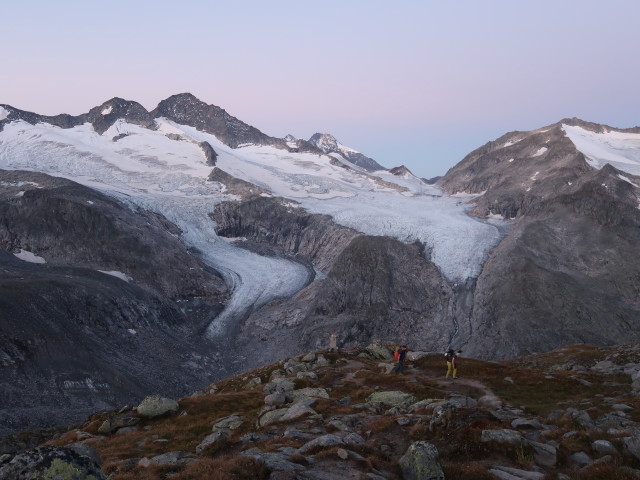Stefan und Romana zwischen K&uuml;rsingerh&uuml;tte und Obersulzbachkees (12. Sept.)