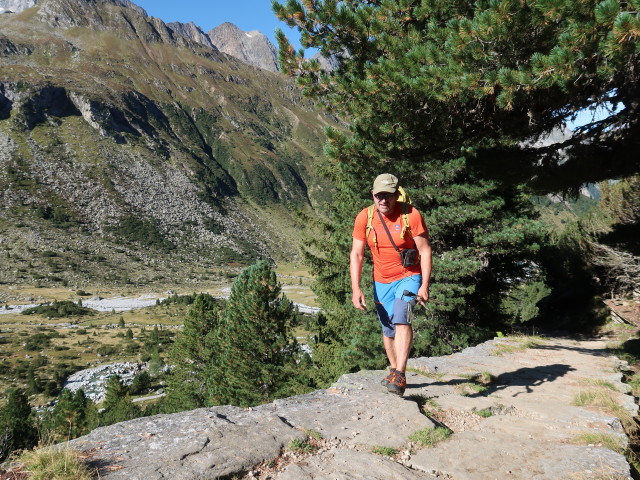 Axel am Weg 523 zwischen Alpenrose-H&uuml;tte und Berliner H&uuml;tte
