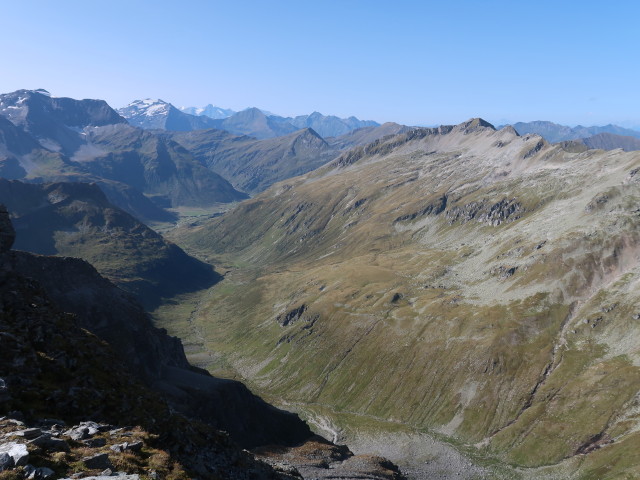 Wei&szlig;enbachtal vom Rameter Spitz aus (19. Sept.)