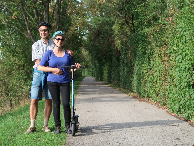 Ich und Sabine zwischen M&uuml;nchendorf und Himberg