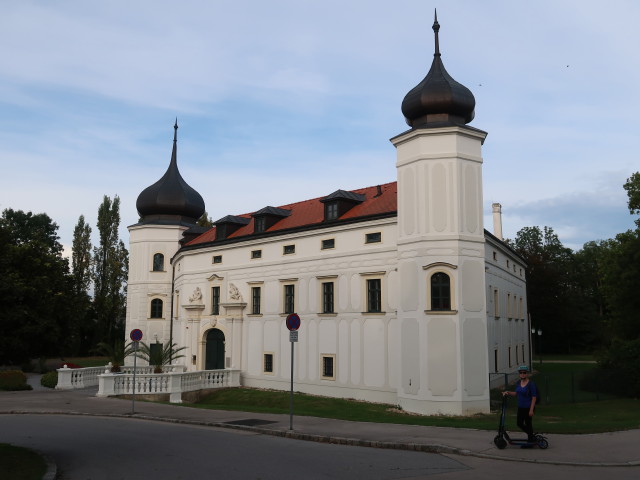 Sabine beim Schloss Rothm&uuml;hle in Rannersdorf