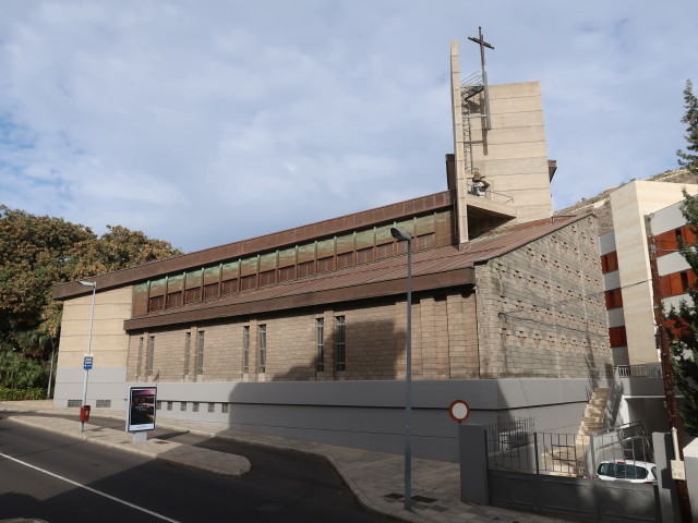 Parroquia Sagrado Coraz&oacute;n in Santa Cruz (24. Nov.)