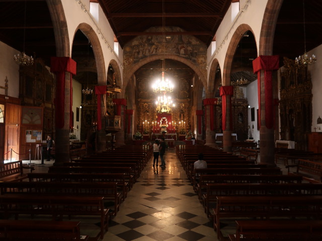 Parroquia de San Francisco de Asís in Santa Cruz (24. Nov.)