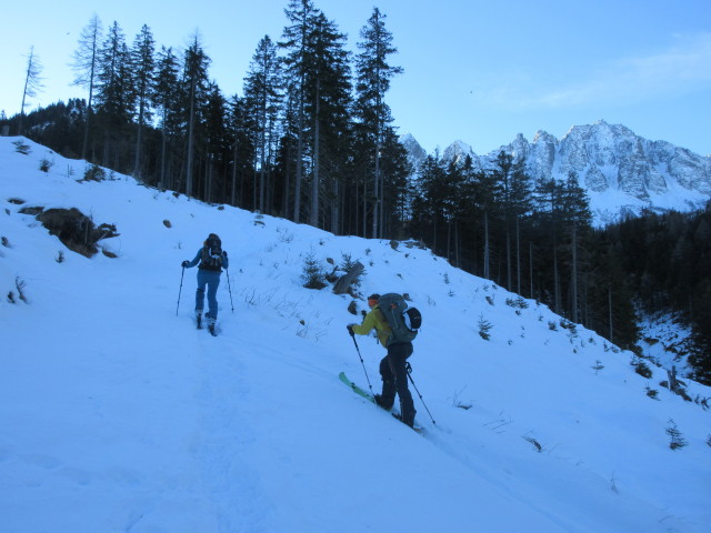 Romana und Christian zwischen Bergerhube und Kettentalalm