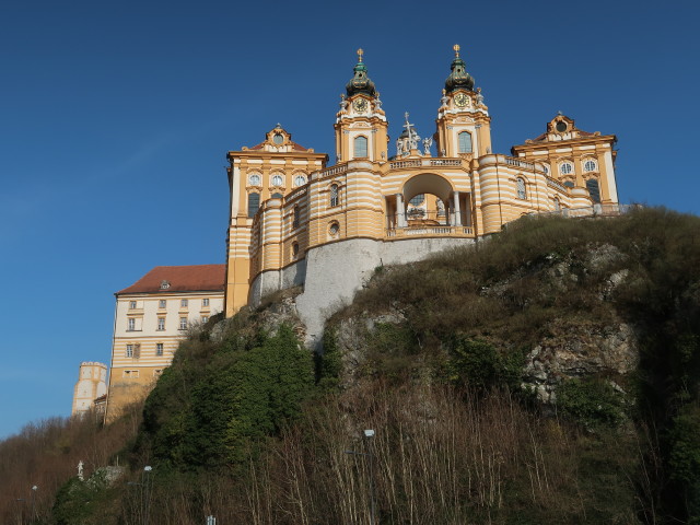 Stift Melk, 248 m