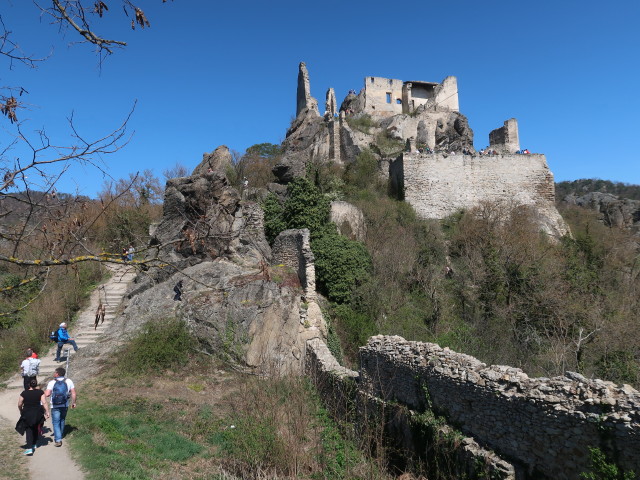 Burgruine D&uuml;rnstein, 360 m
