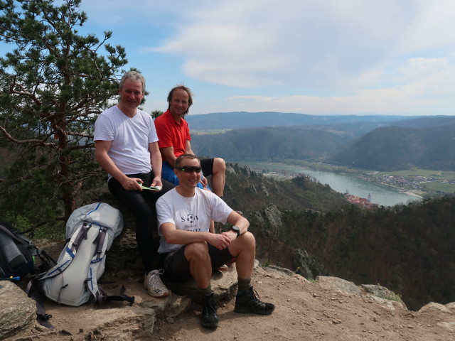 Erich, J&ouml;rg und ich auf der D&uuml;rnsteiner Kanzel, 521 m