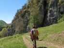 Martina, Axel und David zwischen Gasthof Rabensteiner und Ruine Rabenstein-Klettersteig