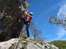 Ruine Rabenstein-Klettersteig: Larissa in der Schlüsselstelle