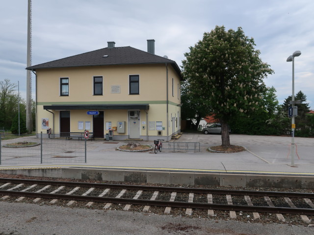 Bahnhof Neudörfl, 273 m