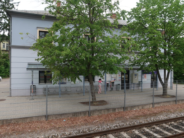 Bahnhof Bad Sauerbrunn, 280 m