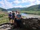 Herbert, Julia, ich und Sabine in der Ruine Hinterhaus