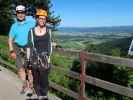 Ich und Hannelore beim Naturfreundehaus Flatzer Wand, 758 m