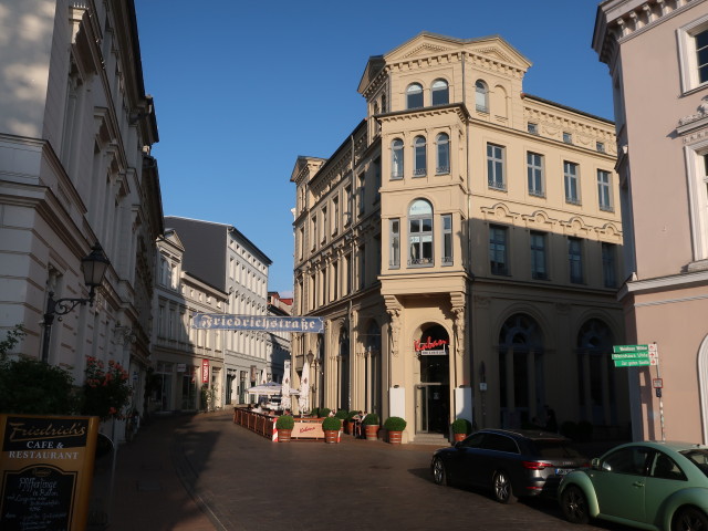 Friedrichstraße in Schwerin (20. Juni)