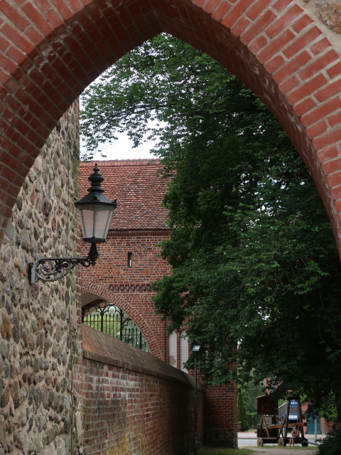 Treptower Tor in Neubrandenburg (25. Juni)