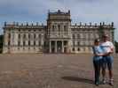 Sabine und ich beim Schloss Ludwigslust (20. Juni)