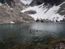 Ich und Ursa im Laserzsee, 2.253 m