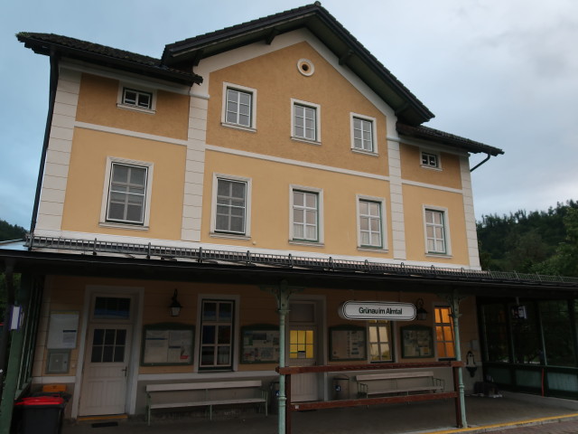 Bahnhof Gr&uuml;nau im Almtal, 517 m (8. Aug.)