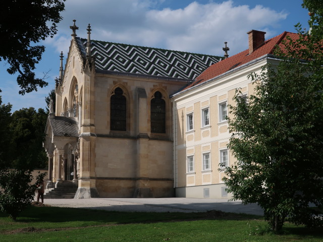 Schloss Mayerling, 326 m