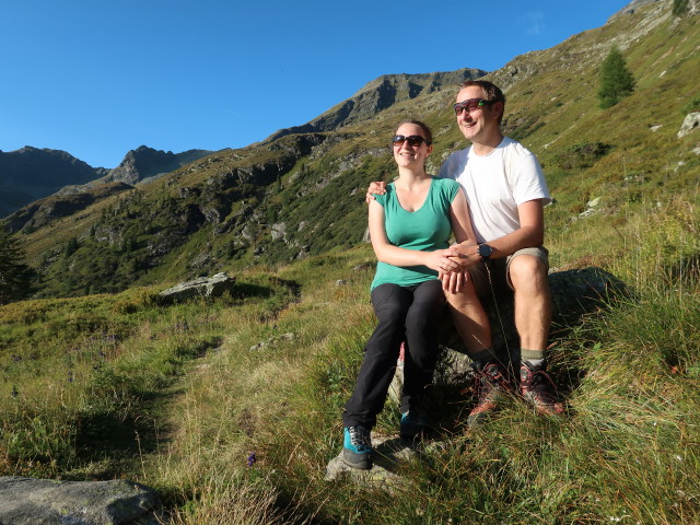 Sabine und ich am H&ouml;fersteig zwischen Neualmscharte und Preintalerh&uuml;tte (4. Sep.)