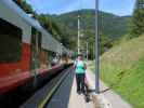 Sabine im Bahnhof Kastenreith