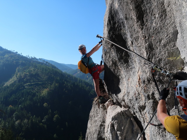 Falkenstein-Klettersteig: Romana und Stefan in der schwierigen Variante