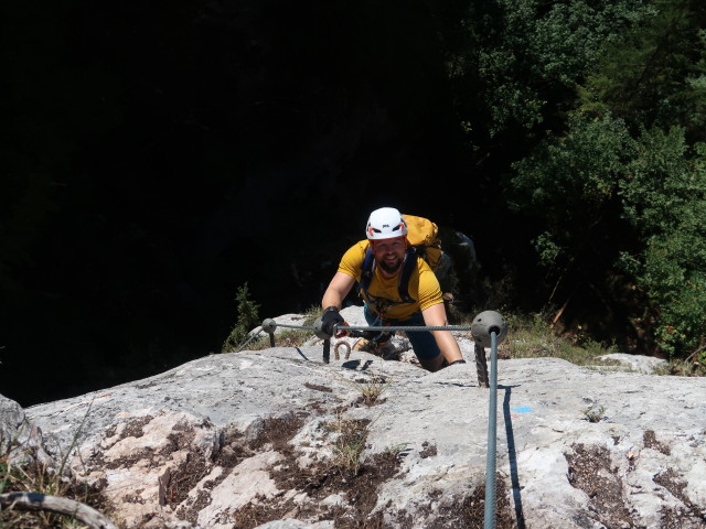 Falkenstein-Klettersteig: Stefan in der schwierigen Variante