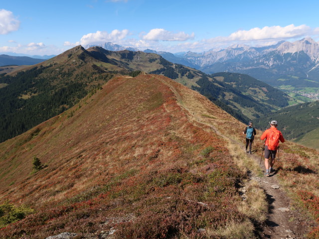 Sarah und Georg zwischen Hundstein und Sch&ouml;nwieskopf