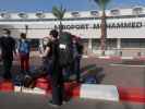 Abdeslam, Andreas, Petra, Ronald und Hans-Jörg im Aéroport international de Mohammed V - Nouasseur in Casablanca (2. Okt.)