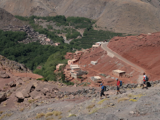 Abdeslam, Hans-J&ouml;rg und Ronald zwischen Tizi Oudite und Ait Aissa (27. Sep.)