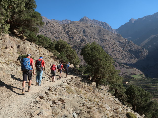 Hans-J&ouml;rg, Andreas, Ronald und Abdeslam zwischen Assif und Azib Tamsoult (27. Sep.)