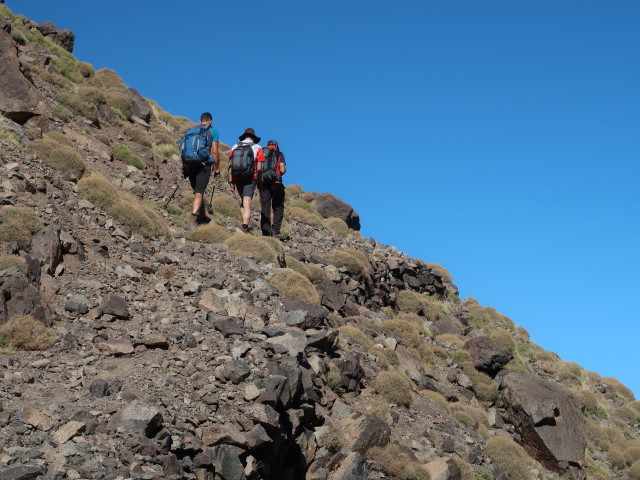 Hans-J&ouml;rg, Ronald und Abdeslam zwischen Azib n'Tzikert und Aguelzim (28. Sep.)