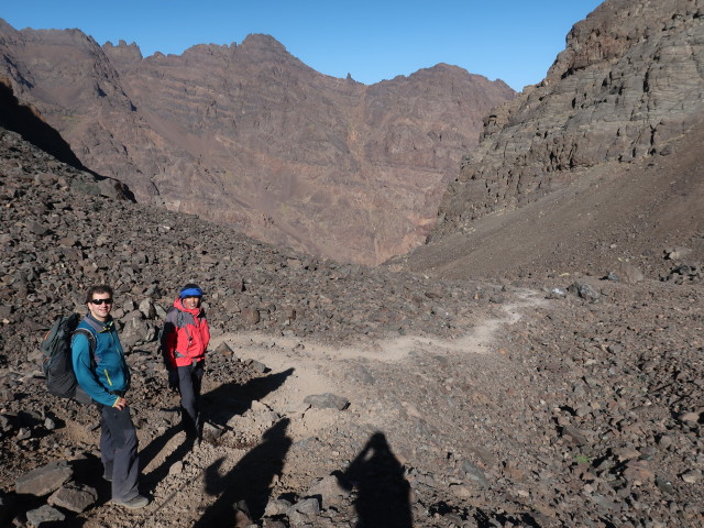 Ronald und Abdeslam zwischen Tizi n'Toubkal und Rifuge Neltner (29. Sep.)