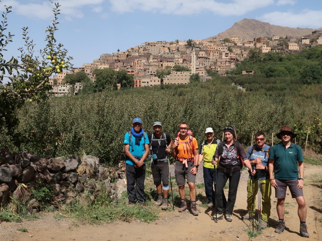 Abdeslam, Hans-J&ouml;rg, ich, Lars, Petra, Andreas und Ronald in Around (30. Sep.)