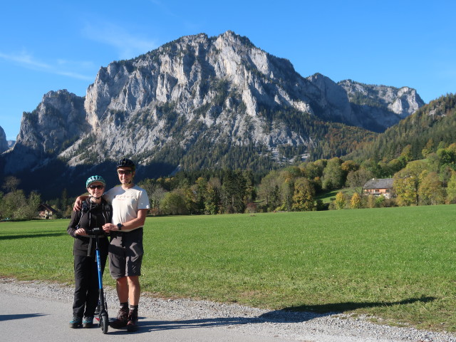 Sabine und ich in Trag&ouml;&szlig;
