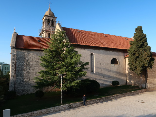 Sabine bei der Crkva sv.Frane Sibenik (27. Okt.)
