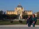 Sabine und ich beim Umjetnicki paviljon u Zagrebu in Zagreb (31. Okt.)