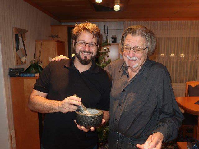 Markus und Papa (24. Dez.)