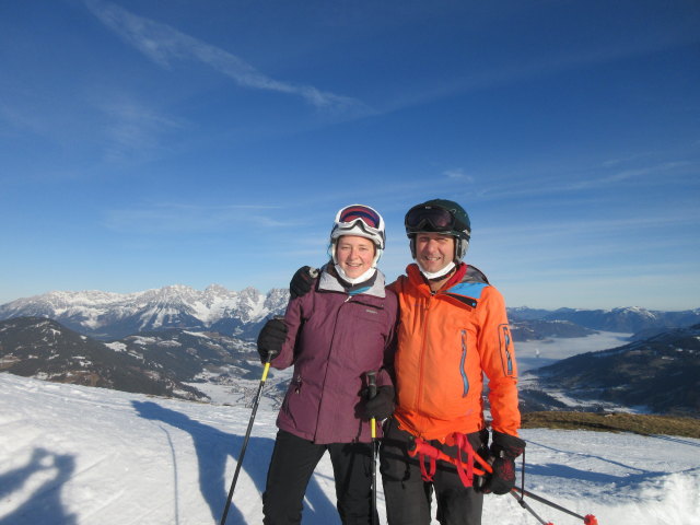 Sabine und ich auf der Hahnenkammabfahrt (1. J&auml;n.)