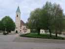 Pfarrkirche Niederkreuzstetten, 244 m