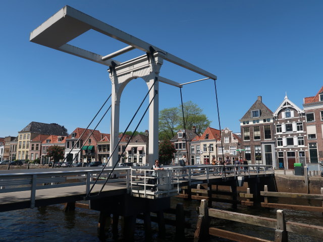 Sabine auf der Pelsterbrugje in Zwolle (15. Mai)