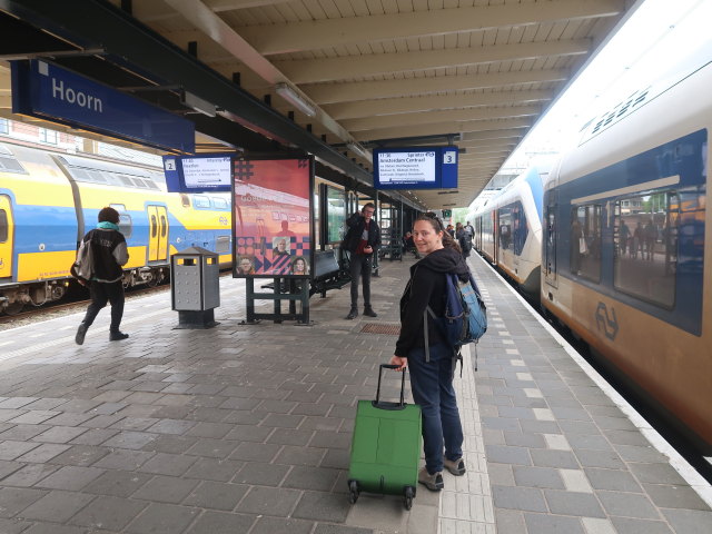 Sabine in der Station Hoorn (17. Mai)