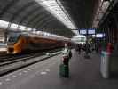 Sabine in der Station Amsterdam Centraal (16. Mai)