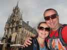 Sabine und ich beim Stadhuis in Gouda (21. Mai)