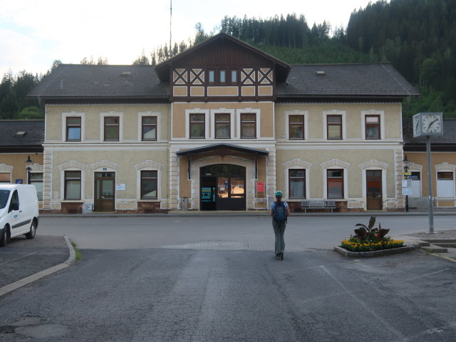 Sabine beim Bahnhof St. Michael, 596 m