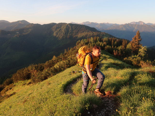 Stefan zwischen Heldenkreuz und Totenk&ouml;pfl-Ostgrat (4. Juni)