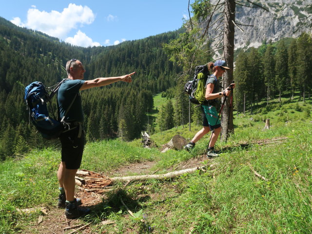 Frank und Romana zwischen M&ouml;dlinger H&uuml;tte und Kalblinggatterl (4. Juni)
