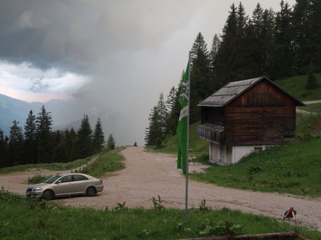 bei der Oberst-Klinke-H&uuml;tte, 1.486 m (4. Juni)
