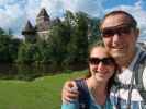 Sabine und ich bei der Burg Heidenreichstein